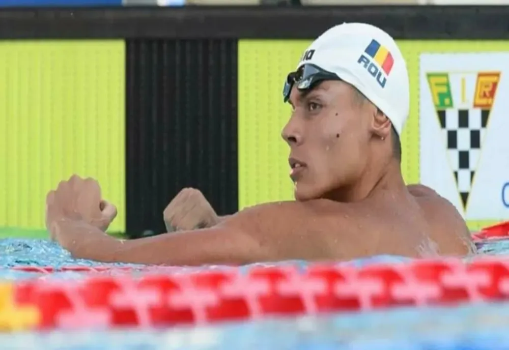 David Popovici s-a calificat în finala probei de 200 de metri liber la Campionatele Mondiale din Japonia