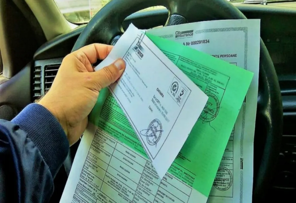 Un nou șoc pe piața RCA. Unul dintre cei mai ieftini asigurători anunță că ar putea părăsi piața