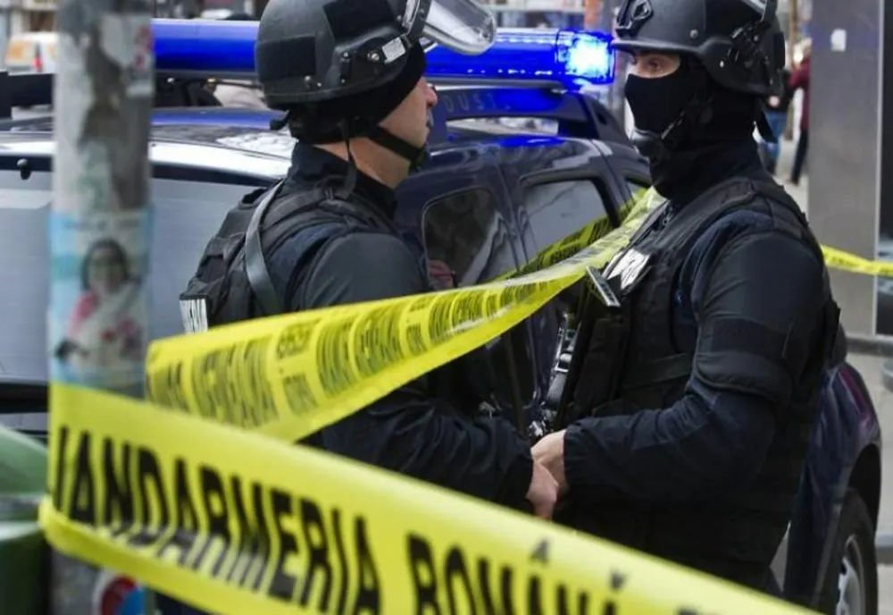 Alertă cu bombă în Arad, în zona unui salon de masaj 