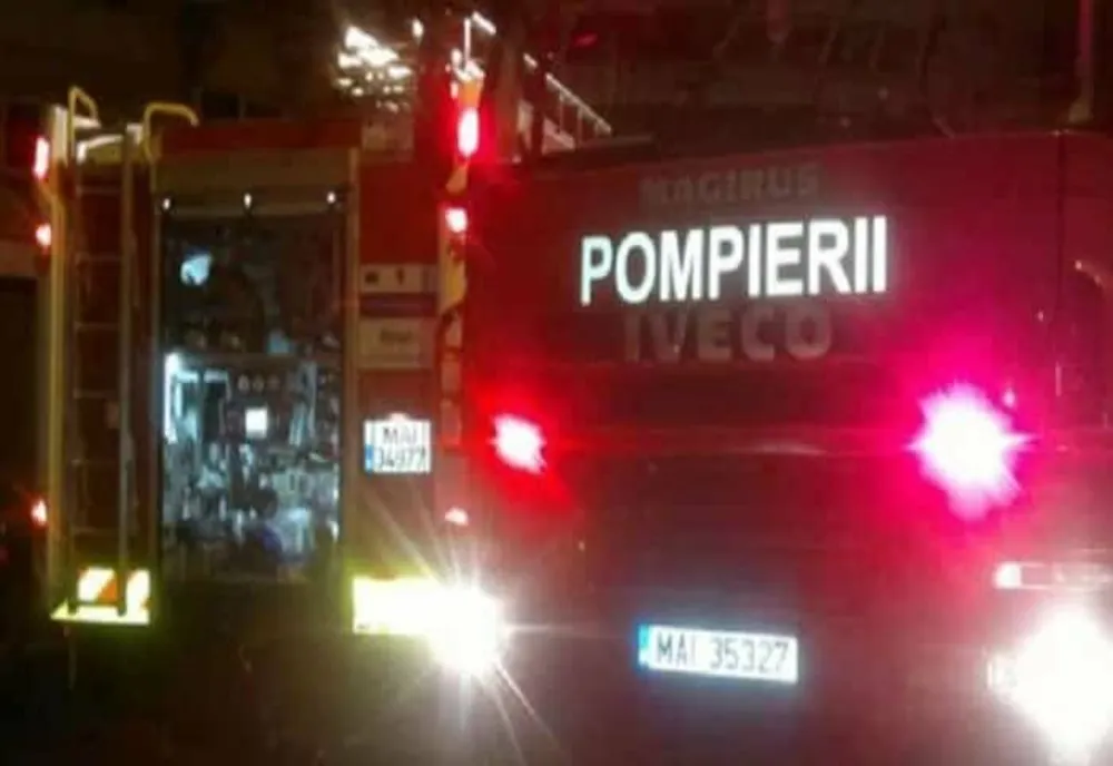 PATRU POMPIERI DIN SATUL MARE, TRANSPORTAȚI LA SPITAL CU STĂRI DE LEȘIN. CE AU PĂȚIT SALVATORII