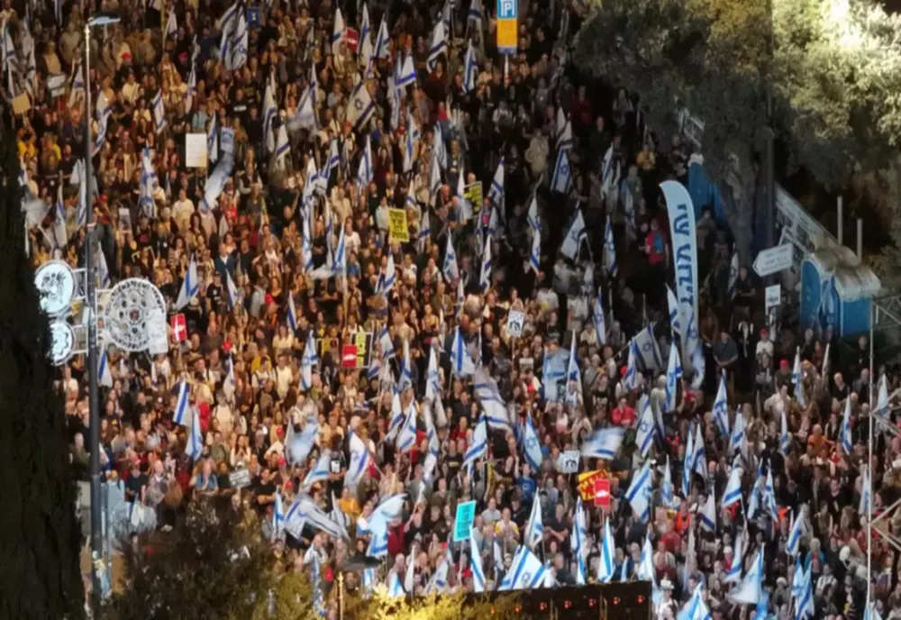 Proteste masive la Ierusalim față de guvernul Netanyahu: zeci de mii de oameni au ieșit în stradă