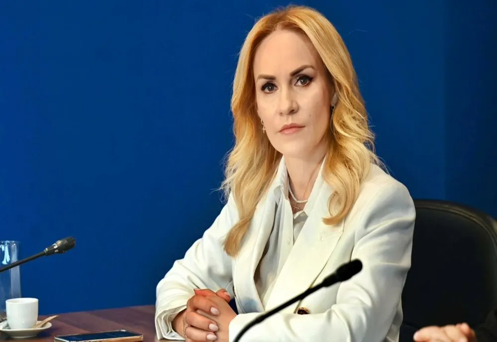 GABRIELA FIREA: ”VIAȚA OAMENILOR NU POATE FI MANIPULATĂ LA INFINIT ÎN SCOP POLITIC”
