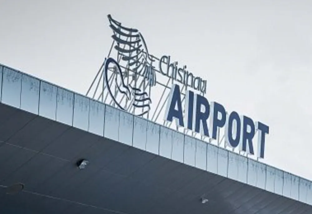 ALERTĂ PE AEROPORTUL INTERNAȚIONAL CHIȘINĂU: O JUCĂRIE CU COMPONENTE EXPLOZIVE, DESCOPERITĂ LA CONTROLUL DE SECURITATE