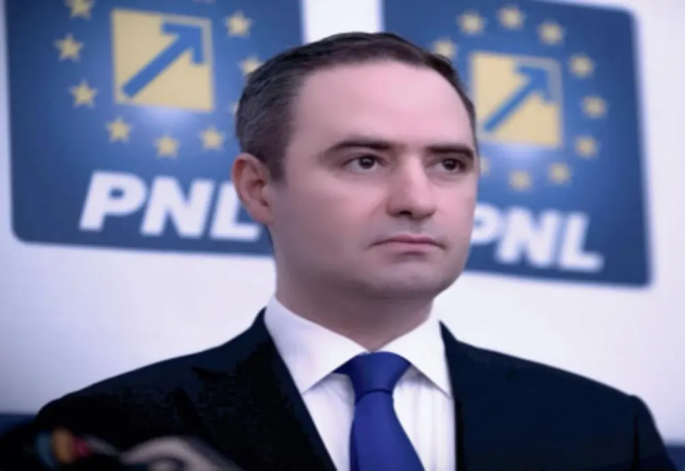ALEXANDRU NAZARE ȘI THEODOR STOLOJAN CRITICĂ LIPSA DE SOLUȚII A PREMIERULUI MARCEL CIOLACU ÎN PRIVINȚA PENSIILOR ȘI A IMPOZITULUI PROGRESIV