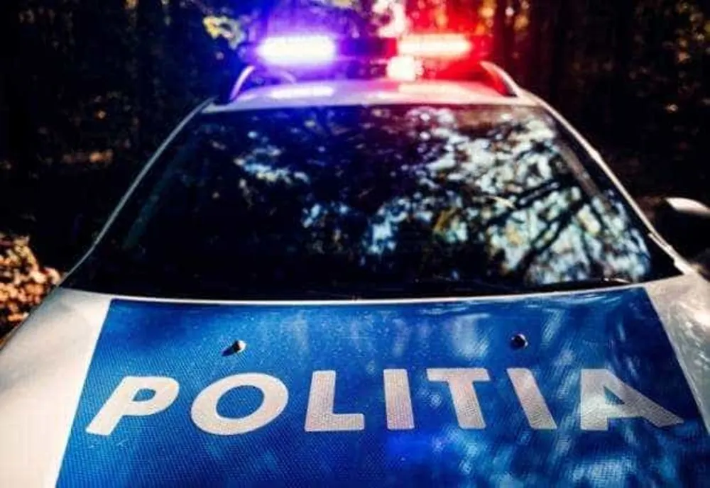 SCENE ȘOCANTE ÎN TRAFIC: UN ȘOFER A FOST LOVIT CU O RANGĂ. CUM AU ACȚIONAT ATACATORII