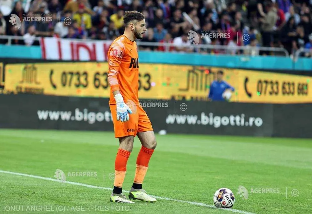 CFR CLUJ A OFICIALIZAT TRANSFERUL PORTARULUI RĂZVAN SAVA LA UDINESE