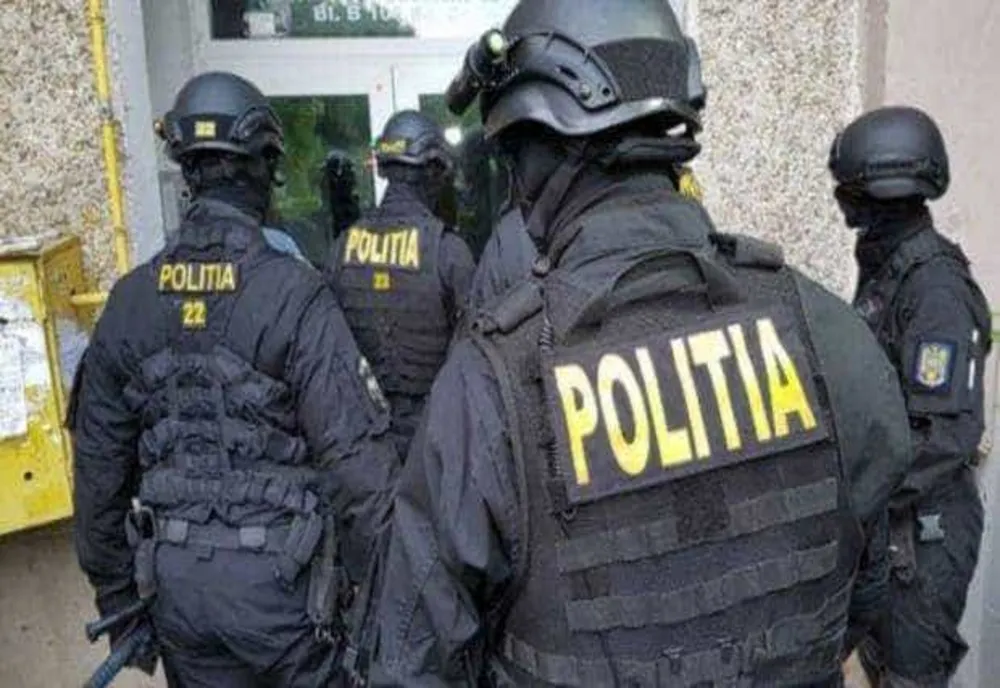 FEMEIE EXPLOATATĂ TIMP DE 7 ANI ÎN BUCUREȘTI: FORȚATĂ SĂ SE PROSTITUEZE ȘI SĂ FACĂ VIDEOCHAT, PRIMEA MÂNCARE O DATĂ PE ZI