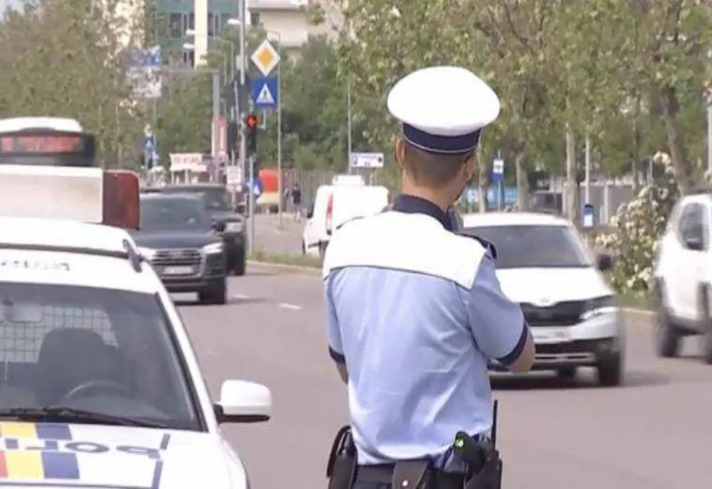 Bărbat din Vâlcea, prins băut, posibil drogat și fără permis la volan