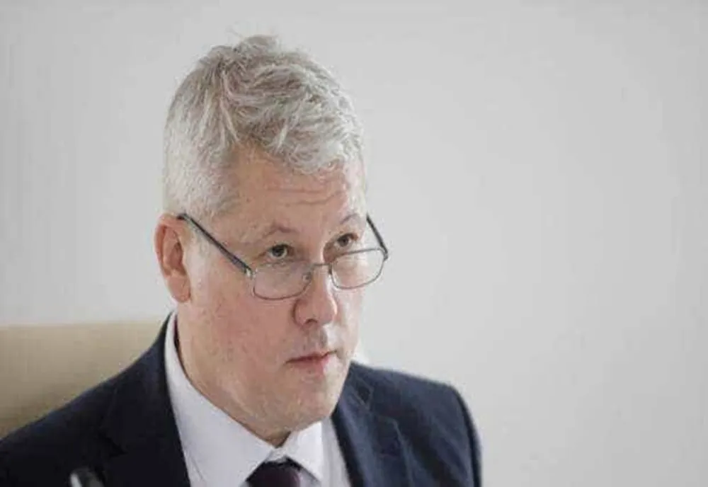 Predoiu propune acceptarea guvernului Veștea și refacerea Coaliției până în iunie 2027 pentru ieșirea din criza politică