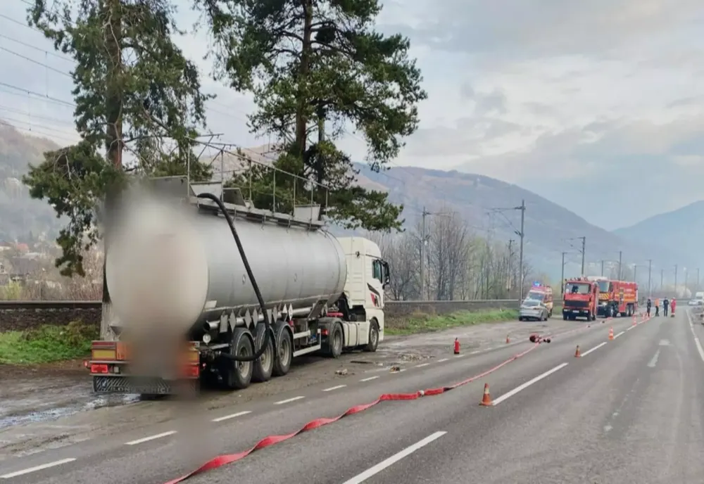 OPERAȚIUNEA DE TRANSVAZARE A ACIDULUI SULFURIC LA COMARNIC A FOST FINALIZATĂ