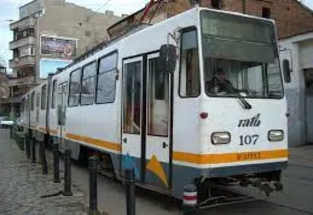 MODIFICĂRI ÎN CIRCULAȚIA TRAMVAIELOR DIN BUCUREȘTI DUPĂ INCIDENTUL GRAV DE PE LINIA 16