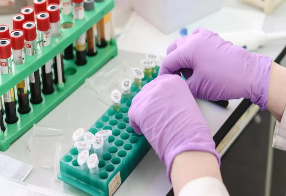 FDA aprobă prima terapie genică pentru surditatea ereditară