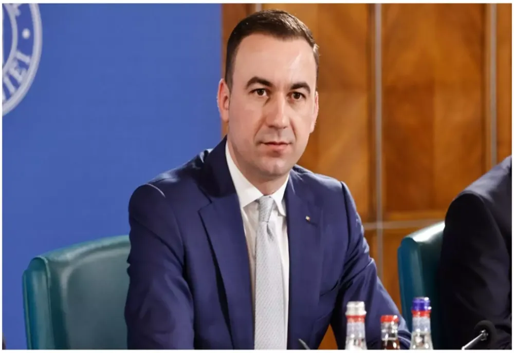 PSD cere reducerea TVA și a accizelor la carburanți. Problema scumpirilor ajunge în Parlament