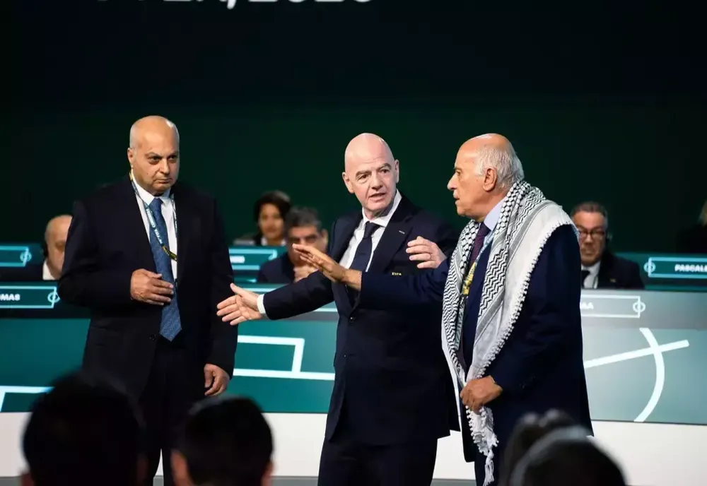 Moment tensionat la Congresul FIFA: liderul fotbalului palestinian refuză fotografia cu reprezentantul Israelului