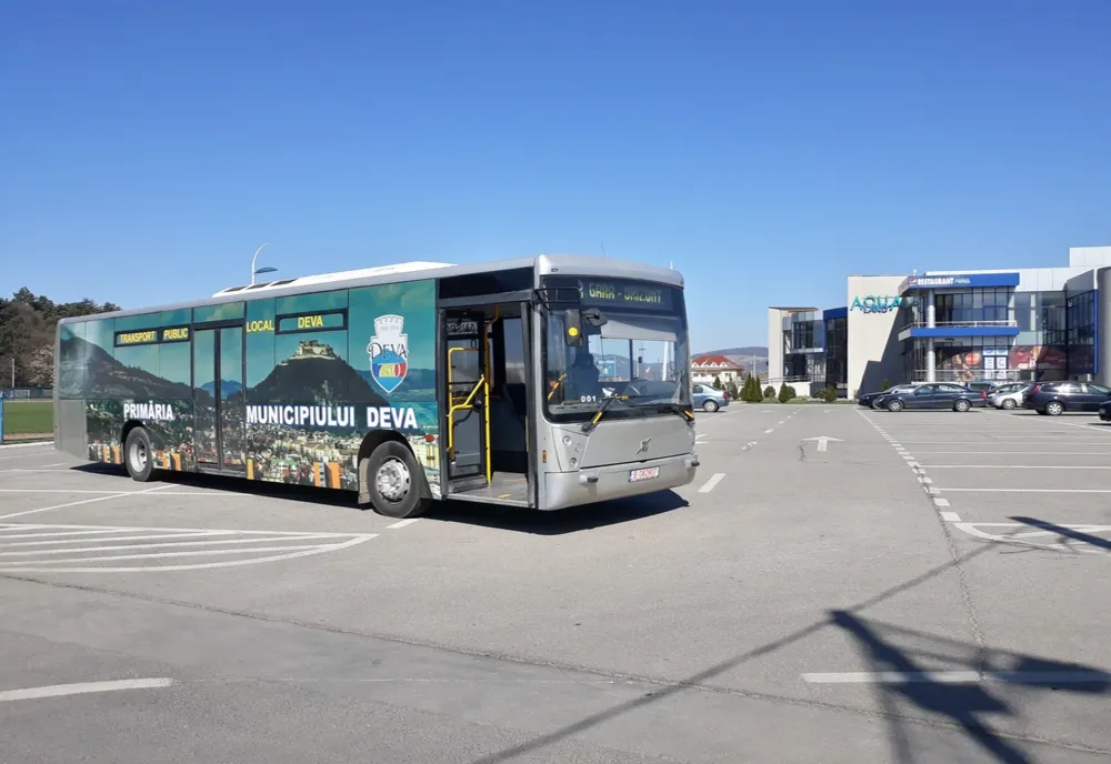 Transportul public din Alba Iulia, blocat de protestul șoferilor STP