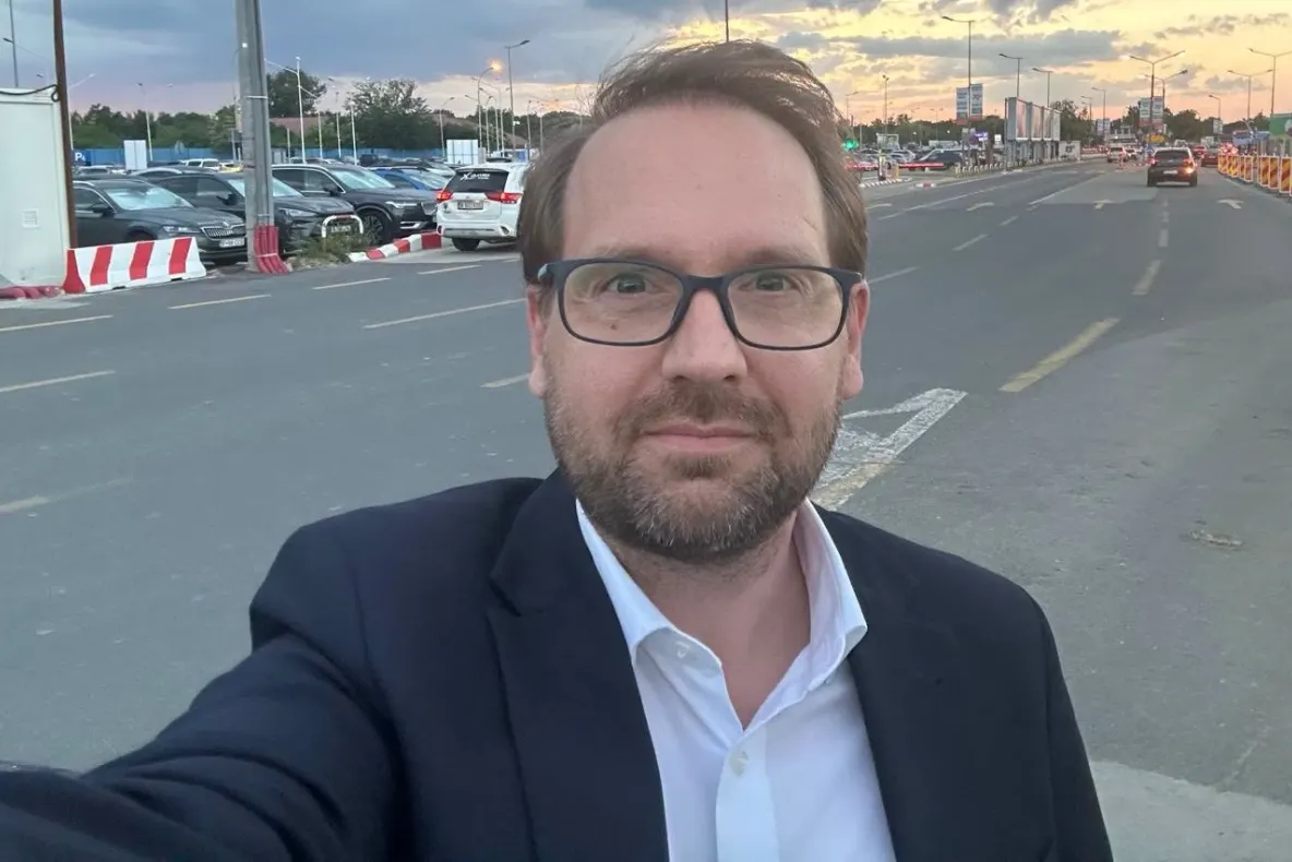 Dominic Fritz, reacție ironică după motivarea CCR