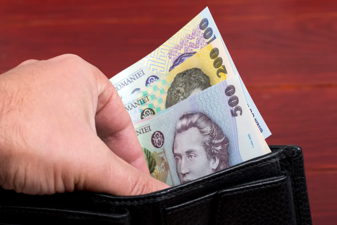 Avertisment SUMBRU: România o ia pe urmele Greciei