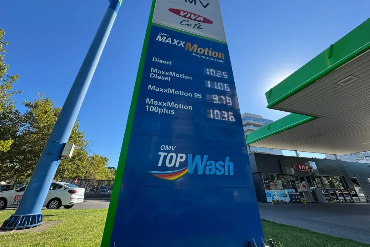 Eurostat: România, printre statele UE unde benzina s-a scumpit cel mai mult în august