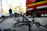 Biciclist aflat pe Route 66 din Baia Mare, grav accidentat