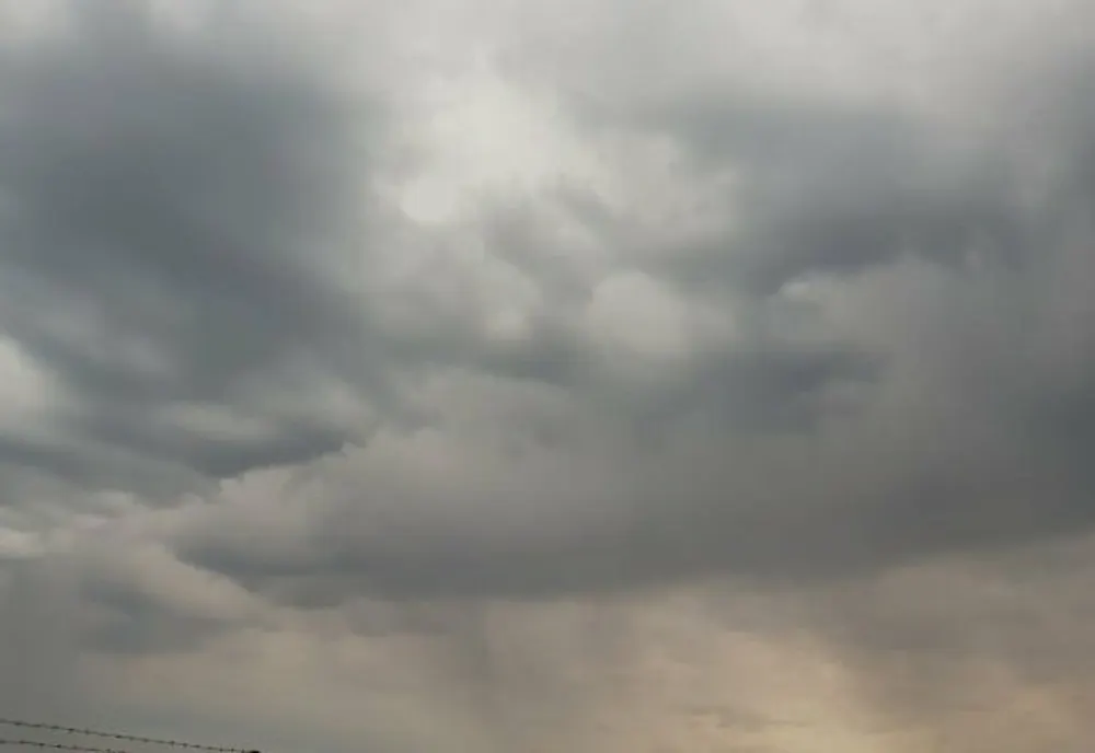 Schimbare radicală a vremii. România va fi lovită de un val de aer tropical: când vor fi 34 de grade