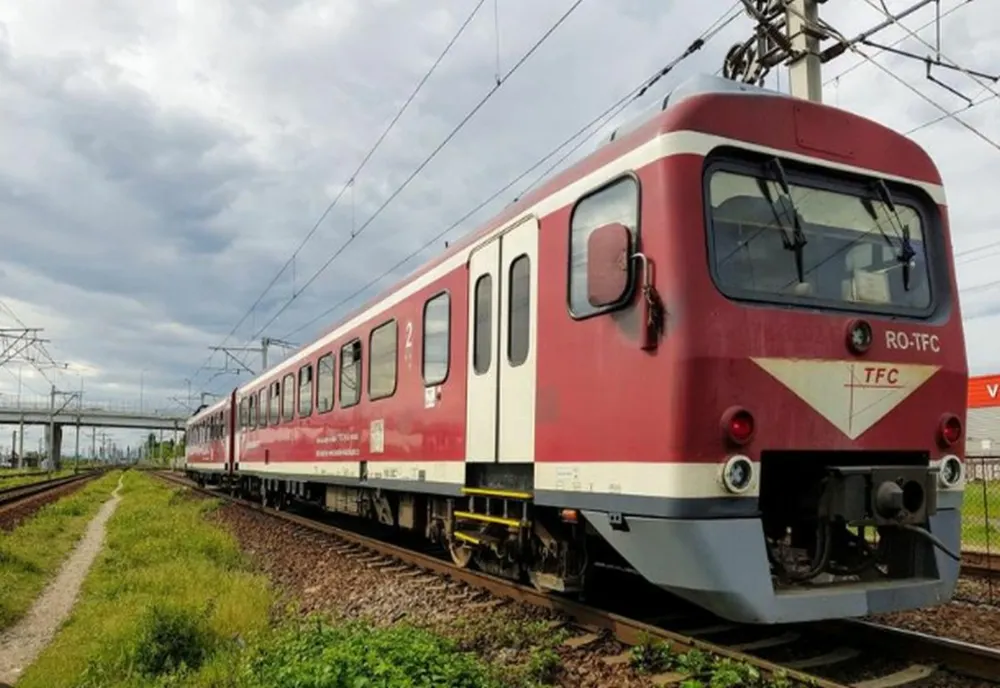 Gestul terifiant care i-a adus moartea. Un bărbat a atins cu undița linia de curent, apoi a fost lovit de tren