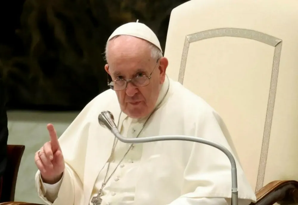 Premieră: Papa Francisc participă la summitul G7 din Italia