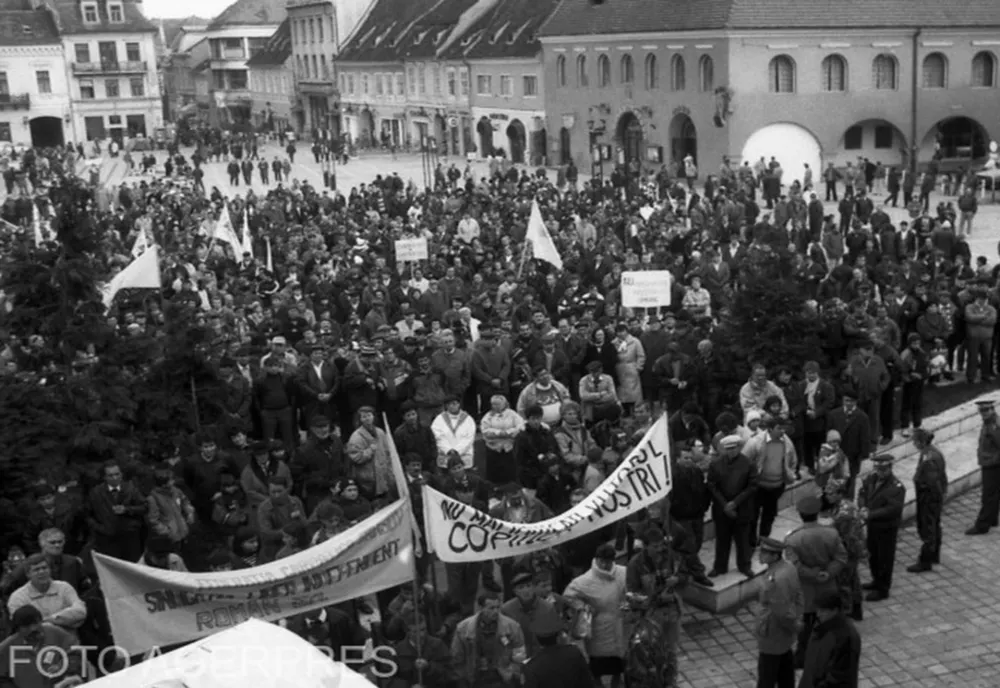 VIDEO 36 de ani de la Revolta Anticomunistă din Braşov