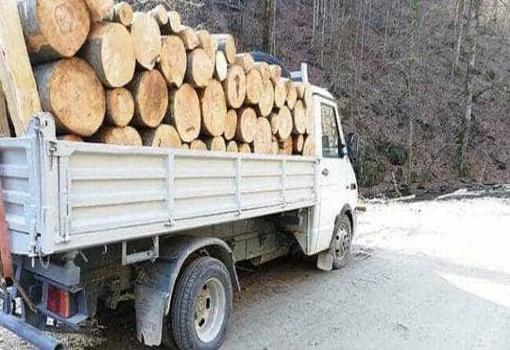 SUTE DE MII DE ROMÂNI CARE STAU LA CASĂ RISCĂ SĂ PLĂTEASCĂ PÂNĂ LA 600 DE LEI LUNAR PENTRU ÎNCĂLZIRE ÎN ACEASTĂ IARNĂ.