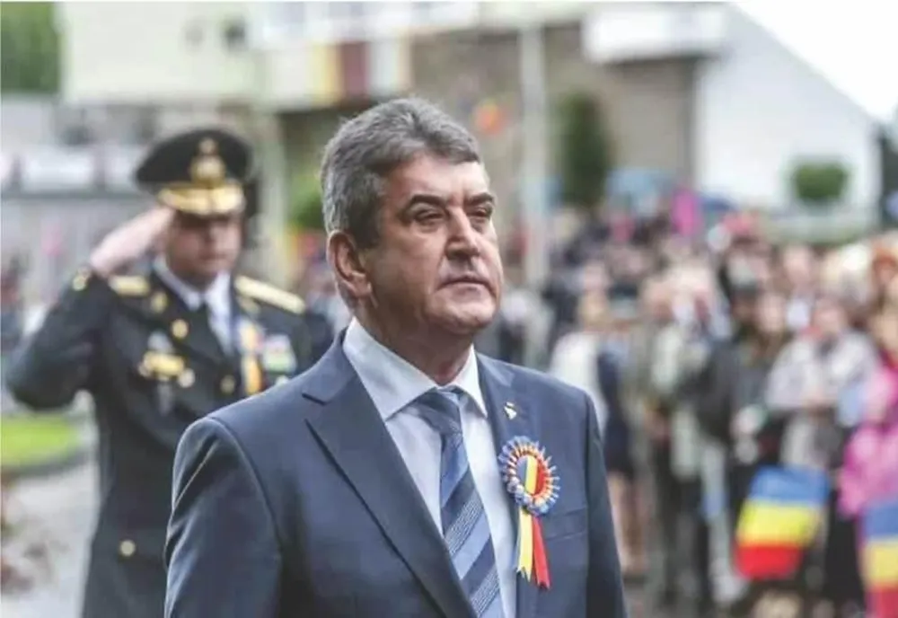 GABRIEL OPREA, MESAJ DE ZIUA NAȚIONALĂ: “DUMNEZEU, PATRIE, FAMILIE, ONOARE REPREZINTĂ SISTEMUL DE VALORI AL MILITARILOR ȘI POLIȚIȘTILOR ACTIVI, ÎN REZERVĂ ȘI RETRAGERE”