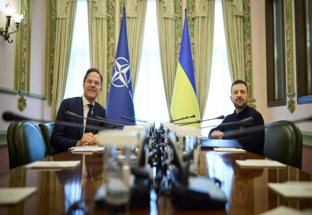 NOUL ȘEF AL NATO, MARK RUTTE, ÎȘI ÎNCEPE MANDATUL CU O VIZITĂ ÎN UCRAINA