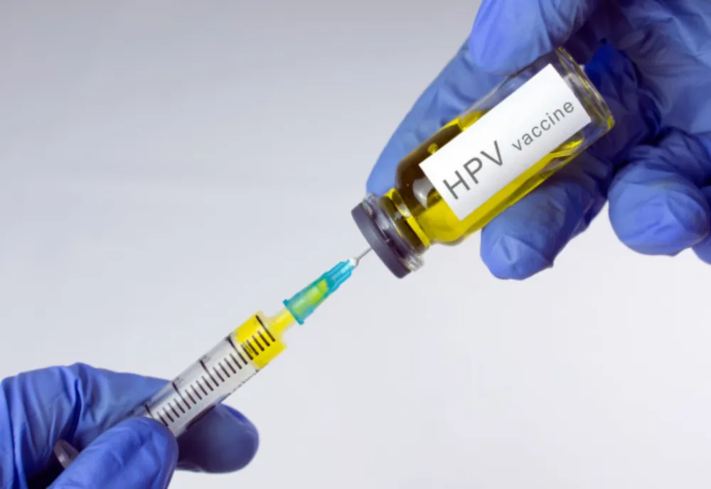 INSP: Persoanele cu risc crescut de boală severă ar trebui să se vaccineze antigripal fără întârziere