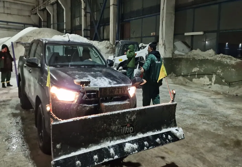 ÎN SECTORUL 4 SE CIRCULĂ ÎN CONDIȚII DE IARNĂ, FĂRĂ ARTERE BLOCATE
