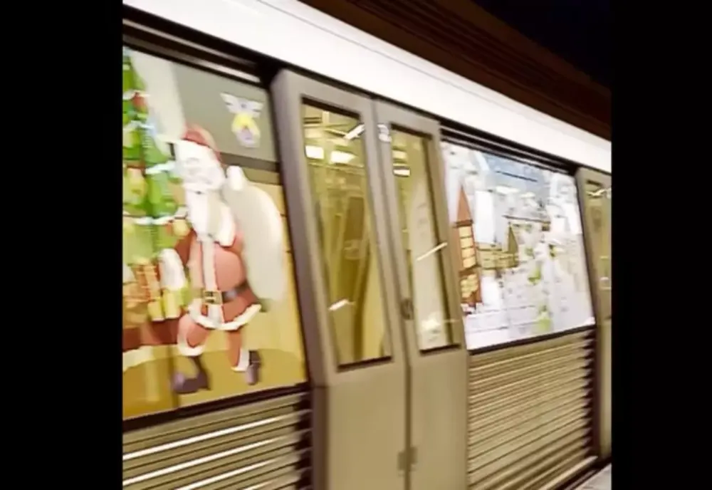 Metrorex aduce Crăciunul în subteran: tren decorat festiv, pe magistralele M1 și M3