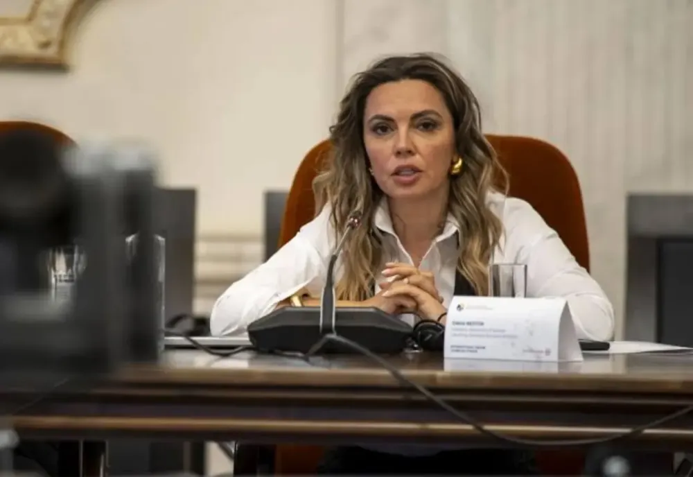 Motivarea instanței după arestarea "prințesei cazinourilor": Odeta Nestor, intermediarul unei șpăgi de 100.000 de euro