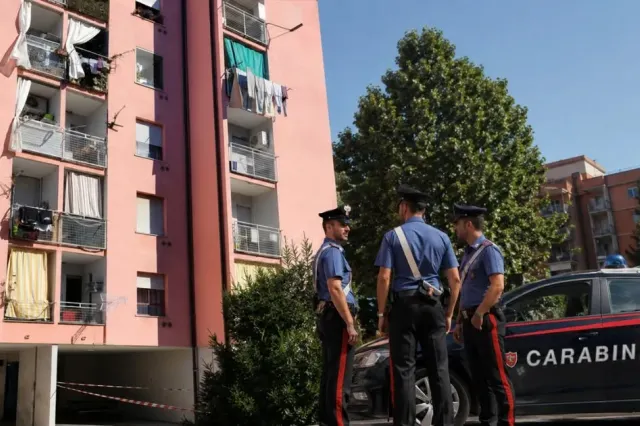 Nuntă cu surprize în Italia. Un român a fost săltat de poliție