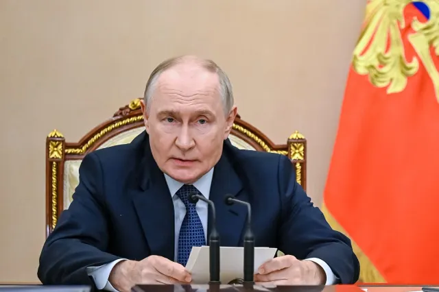 Rusia amenință NATO cu arme nucleare pentru Kaliningrad. Explicația Kremlinului