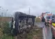 7 RĂNIȚI ÎN URMA UNEI COLIZIUNI ÎNTRE UN MICROBUZ ȘI UN AUTOTURISM