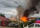 Incendiu violent la Săftica. Pompierii intervin, trafic îngreunat spre Ploiești - FOTO